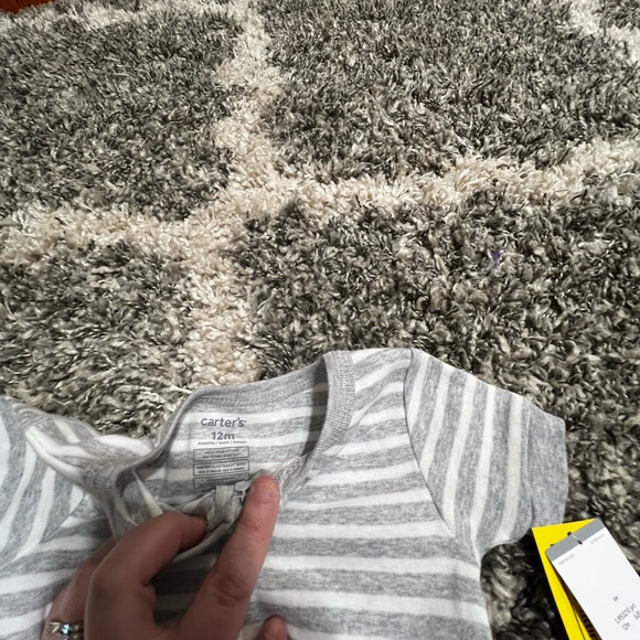 Carter’s 12 month short rompers pajamas set NWT - Picture 3 of 3